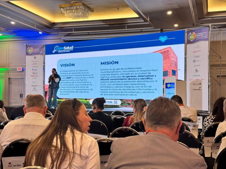 Con éxito participamos del VIII Foro de Soluciones Exitosas e Innovación en Salud en Medellín